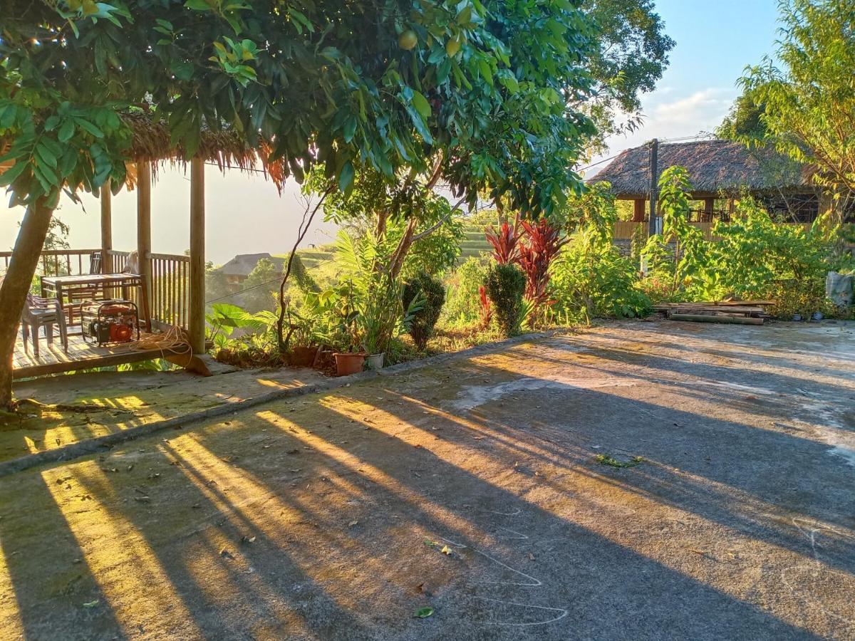 Dao Homestay Hoang Su Phi Esterno foto